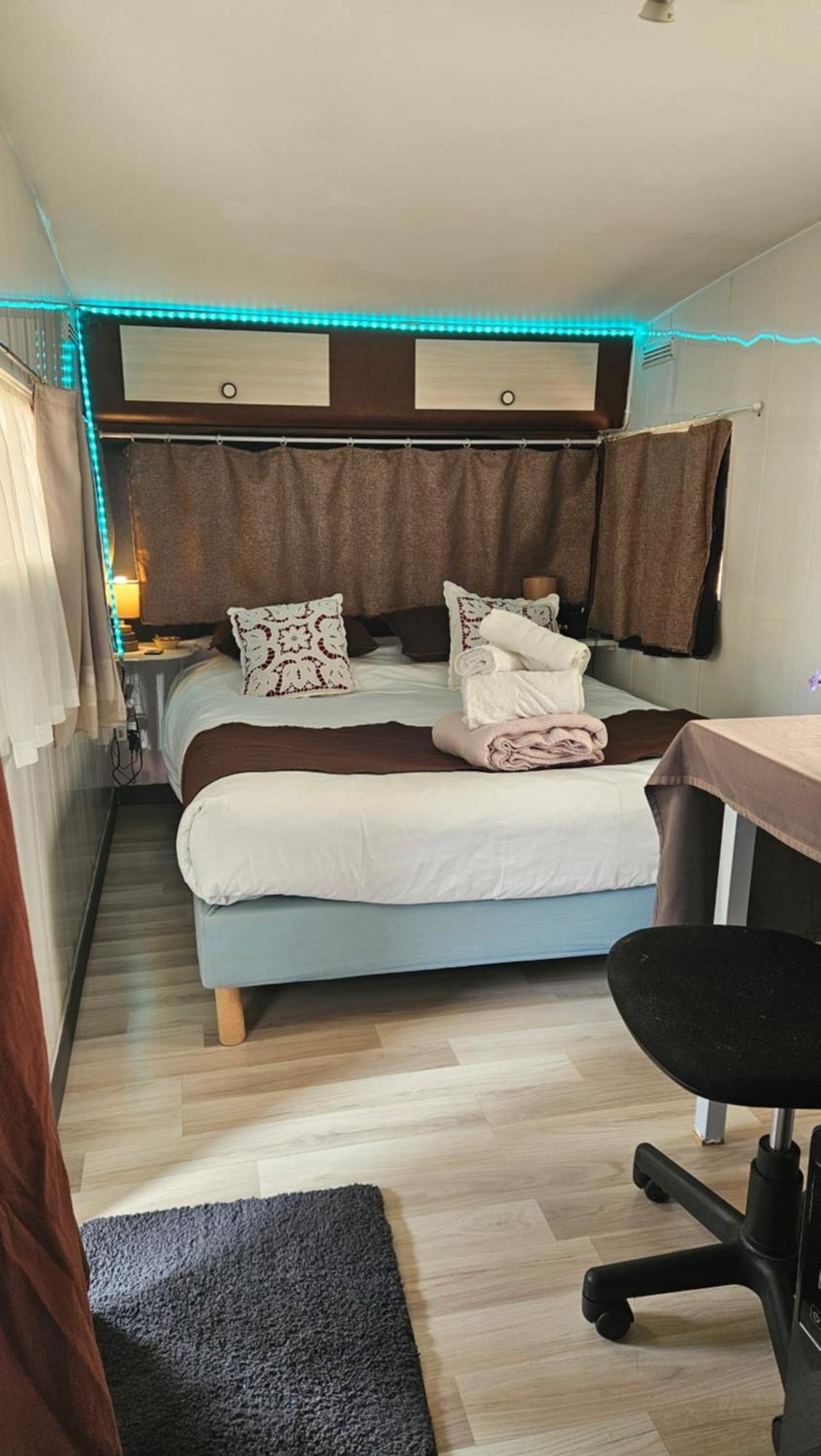 Saint-Barthélemy-de-ValsEsprit Etape住宿加早餐旅馆 外观 照片